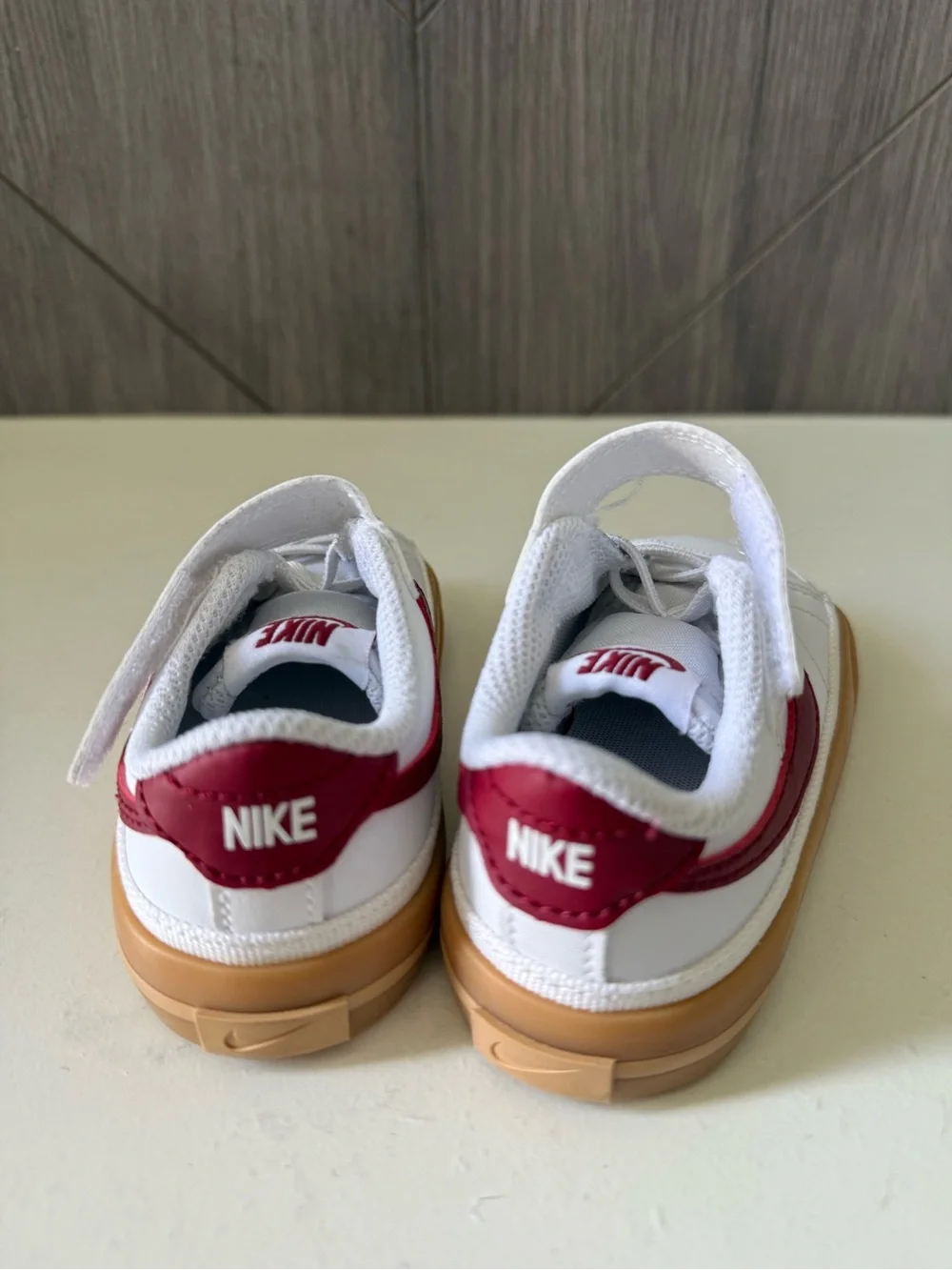 Nike Court Legacy Kids Sneakers with Red Swoosh